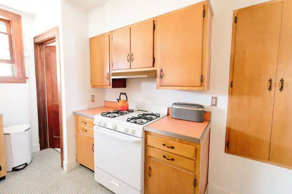 Photo of Kitchen in Urbana