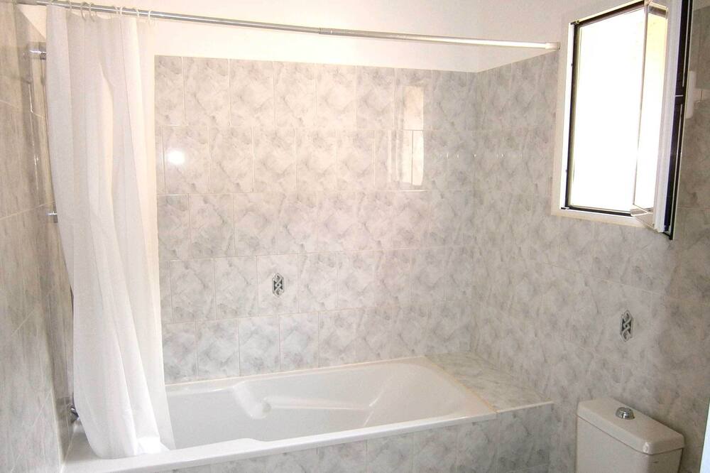 Photo of Bathroom in Casamozza