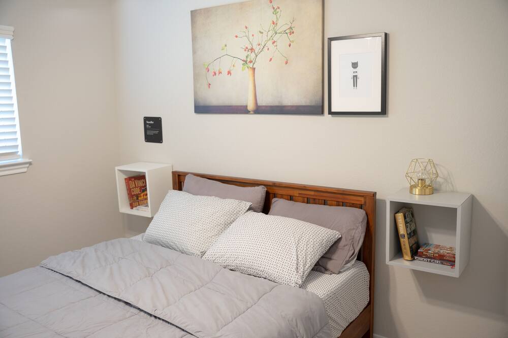 Photo of Bedroom in Mesquite