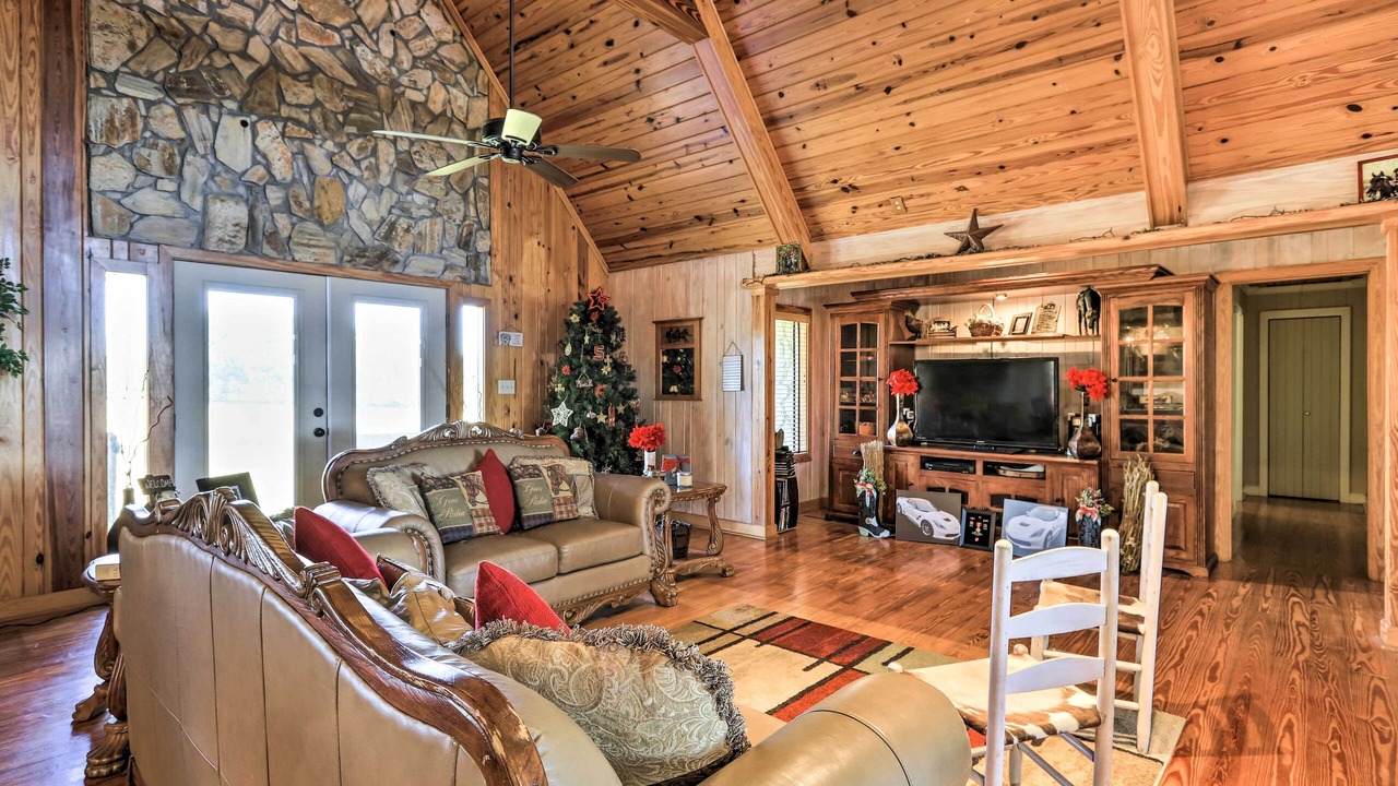 Photo of Others in Inman