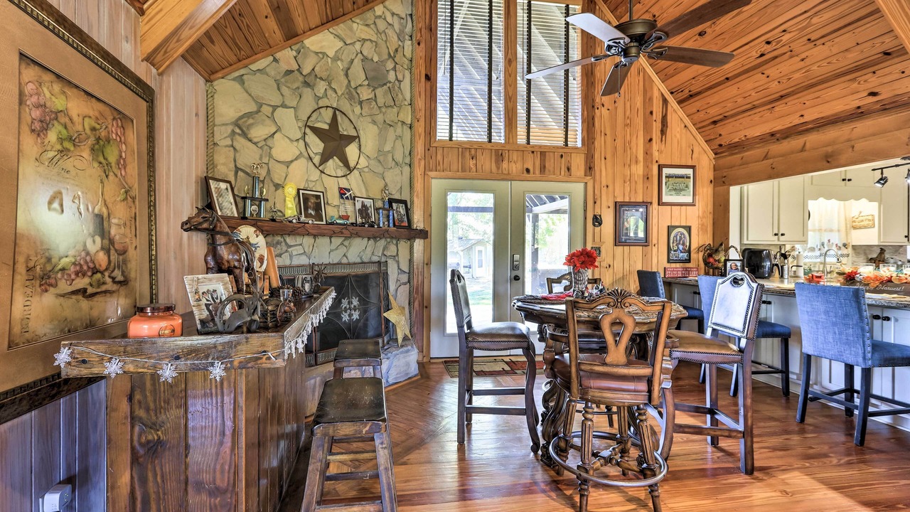 Photo of Others in Inman