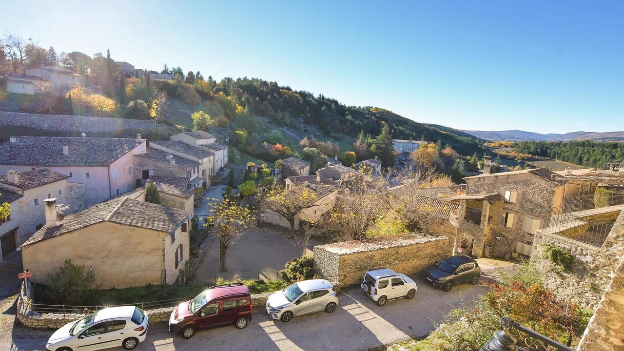 Photo of Outdoor in Aurel