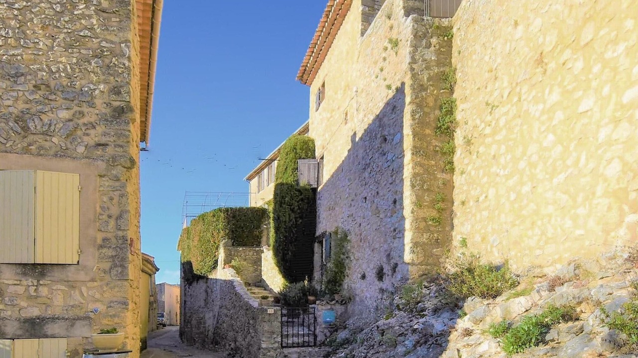 Photo of Outdoor in Aurel