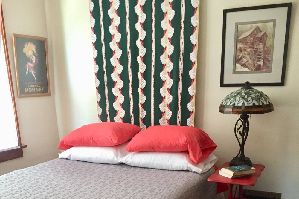 Photo of Bedroom in Wichita