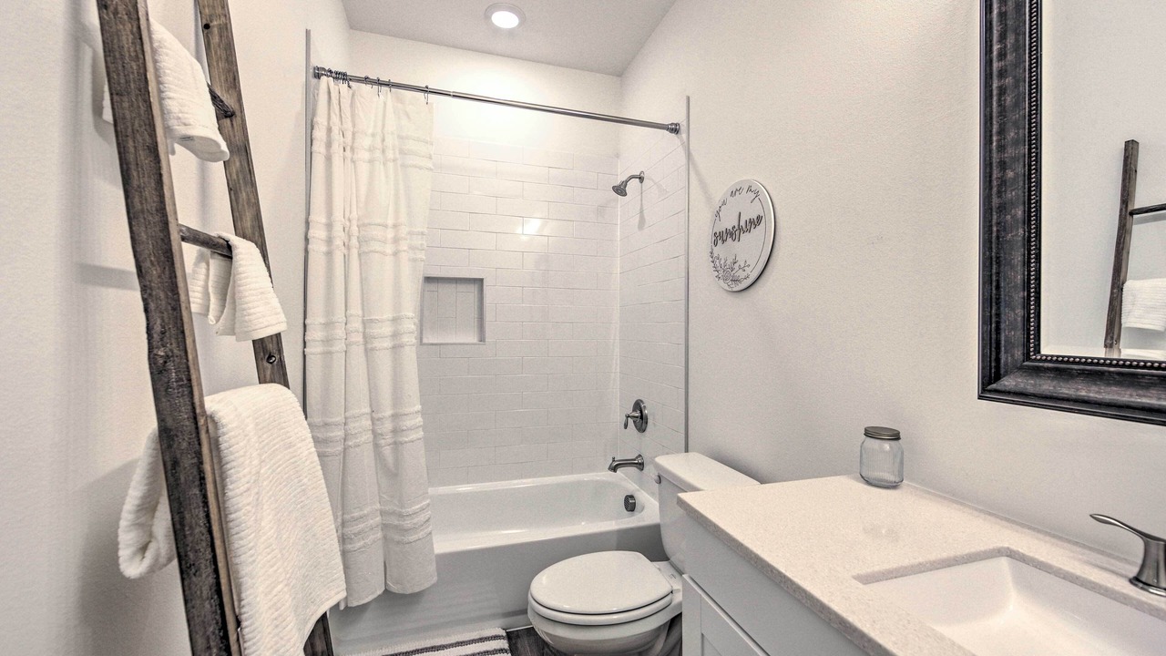 Photo of Others in Carolyn Estates