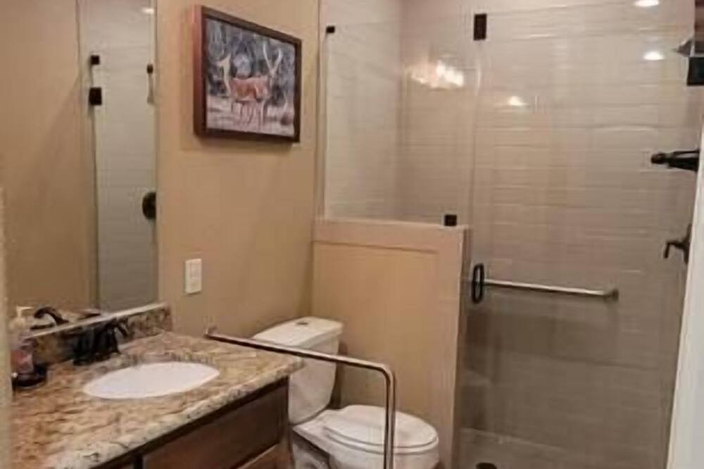 Photo of Bathroom in Sutherland Springs
