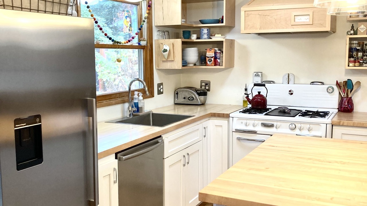 Photo of Kitchen in Brentwood-Darlington