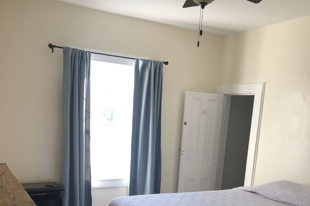 Photo of Bedroom in Amador City