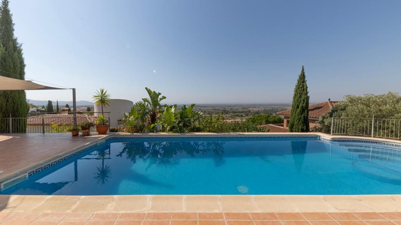 Photo of Outdoor in Palau-Saverdera