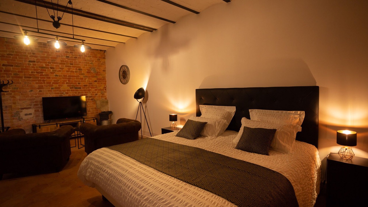 Photo of Bedroom in Gury