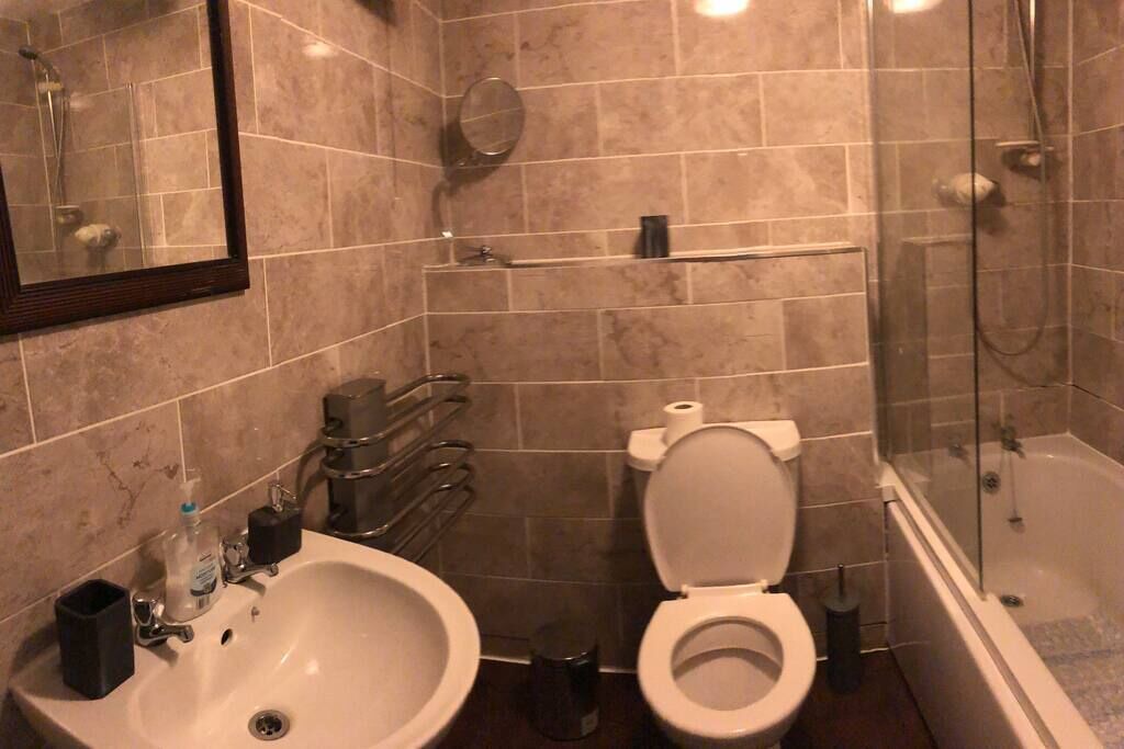 Photo of Bathroom in Newcastle-Under-Lyme