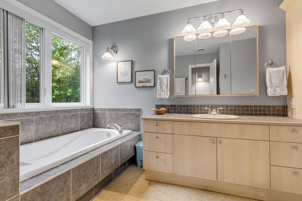 Photo of Bathroom in Lac Beauport