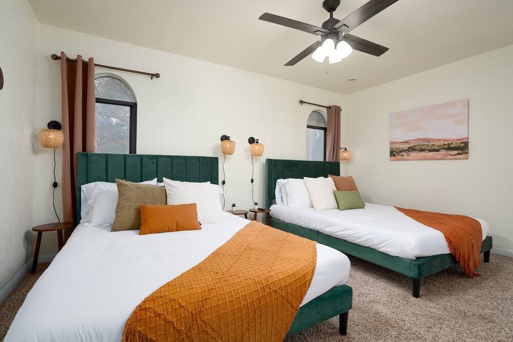 Photo of Bedroom in Woodstone