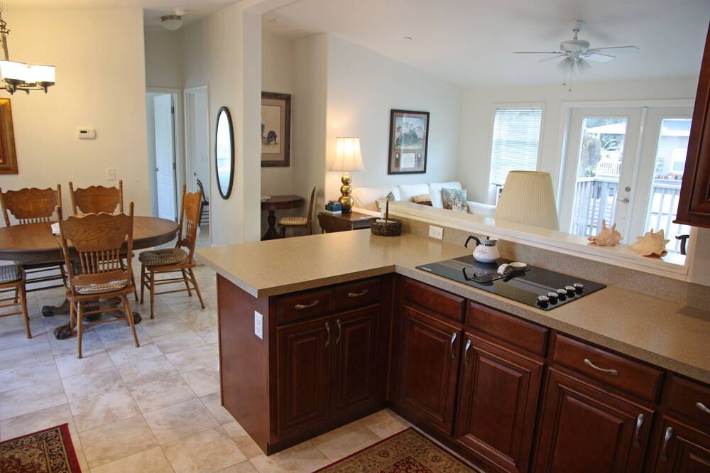 Photo of Kitchen in St. Helena