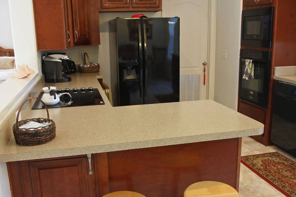 Photo of Kitchen in St. Helena