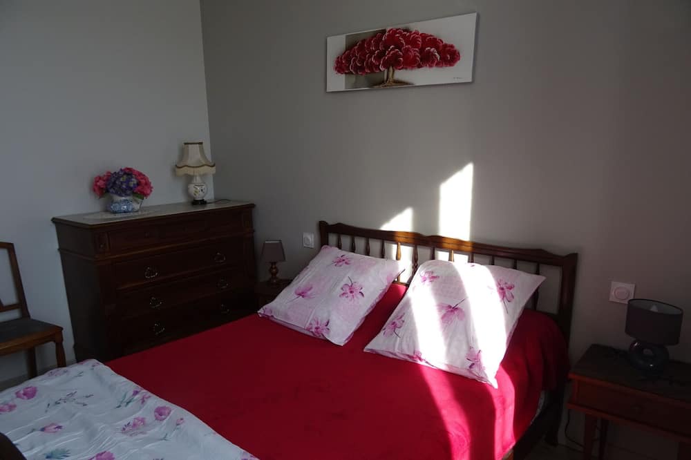 Photo of Bedroom in Centres