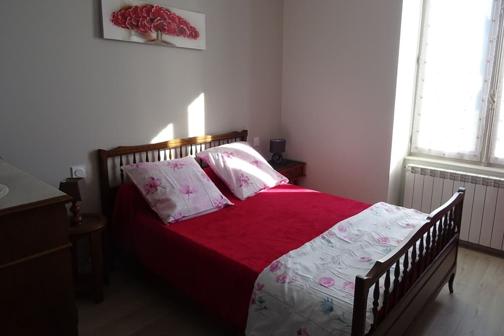 Photo of Bedroom in Centres