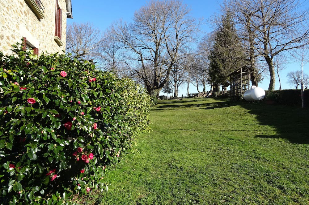 Photo of Outdoor in Centres