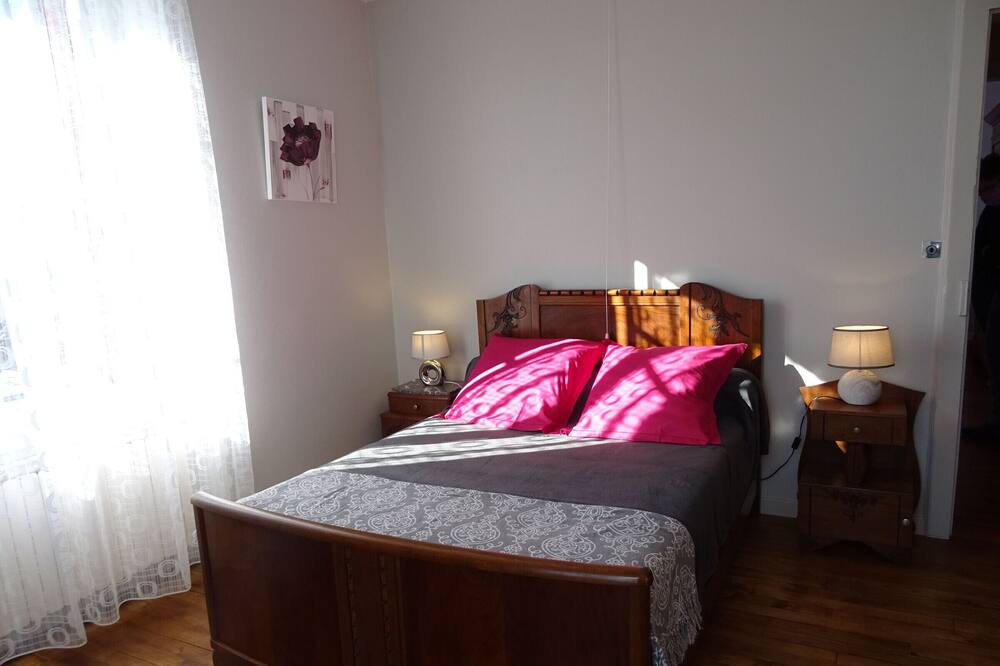 Photo of Bedroom in Centres