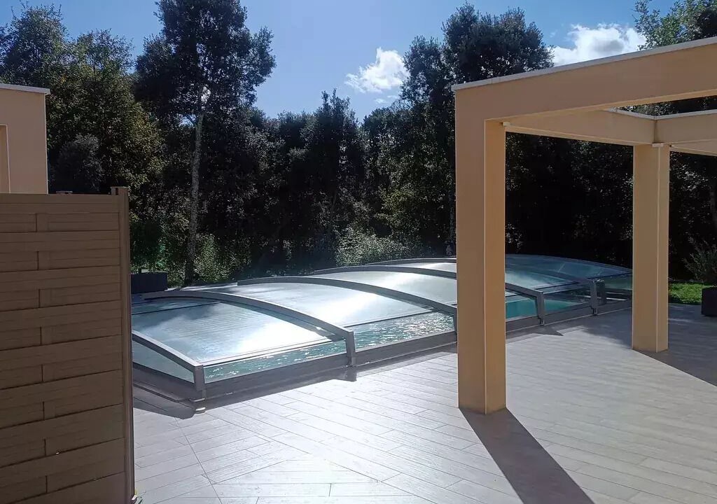 Photo of Patio Balcony in Saint-Martin-de-Londres