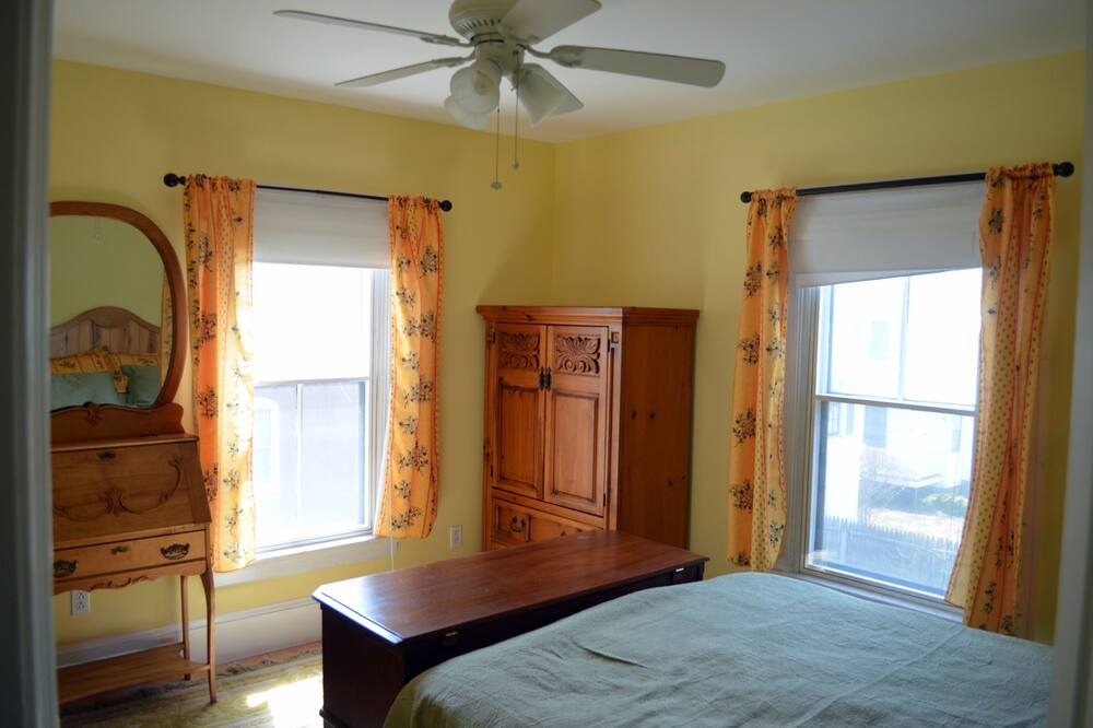 Photo of Bedroom in Brunswick
