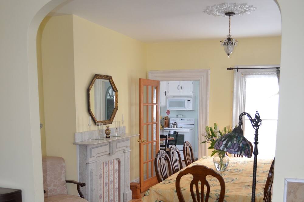Photo of Bedroom in Brunswick