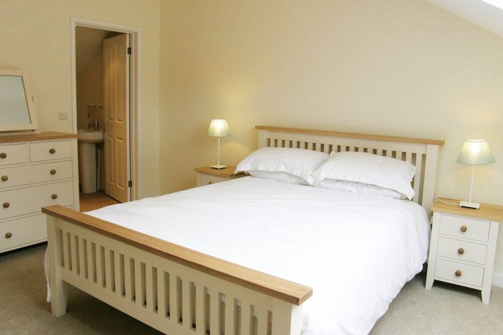 Photo of Bedroom in East Tisted