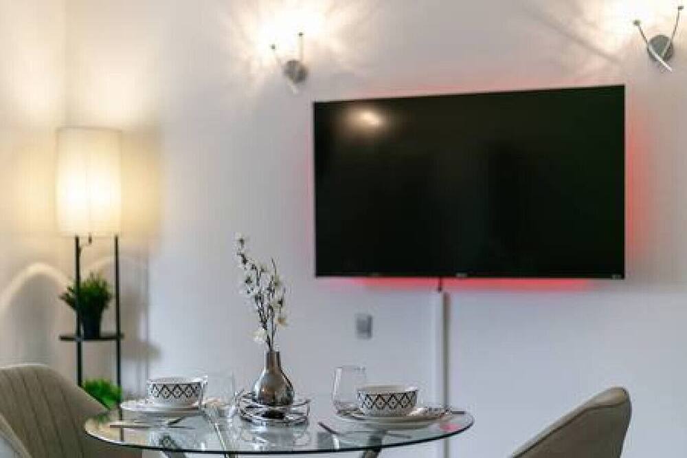 Photo of Others in Burnt Oak