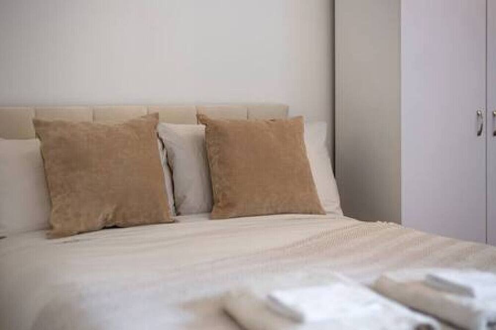 Photo of Others in Burnt Oak