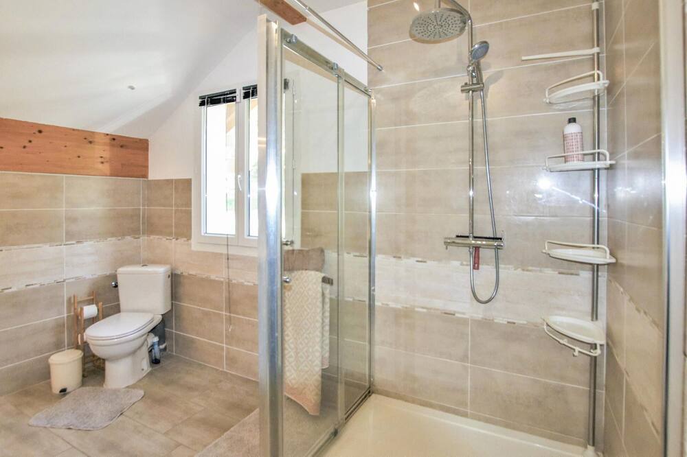 Photo of Bathroom in Sechilienne