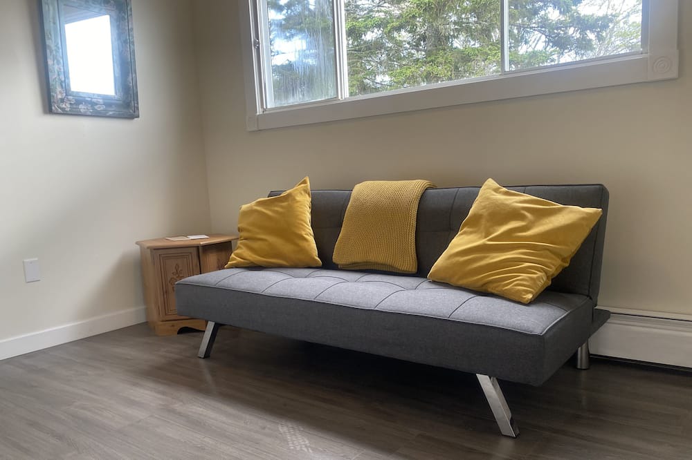 Photo of Others in East Petpeswick