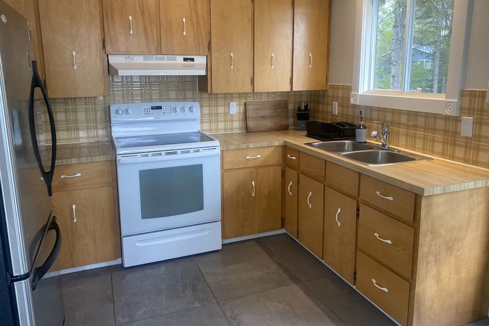 Photo of Kitchen in East Petpeswick