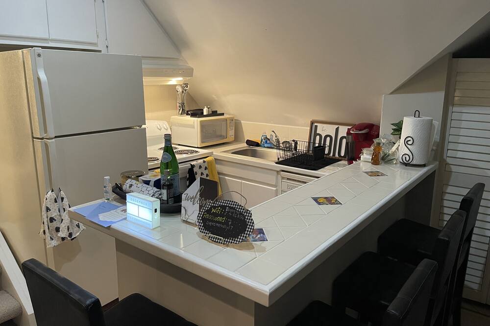 Photo of Kitchen in Chic's Beach