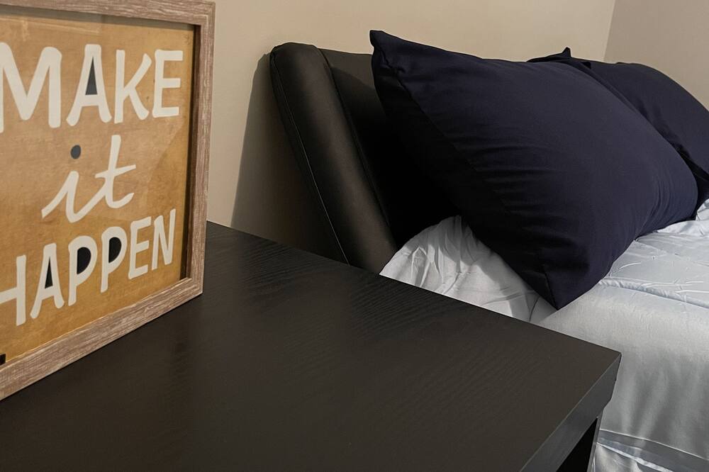 Photo of Bedroom in Chic's Beach
