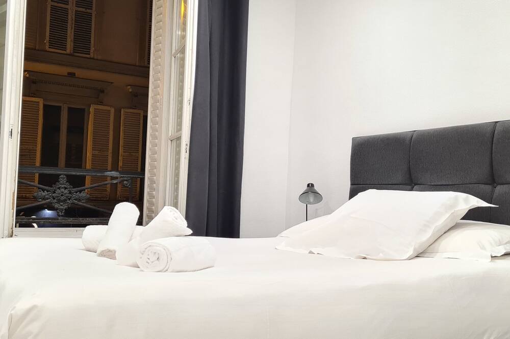 Photo of Bedroom in Gaillon