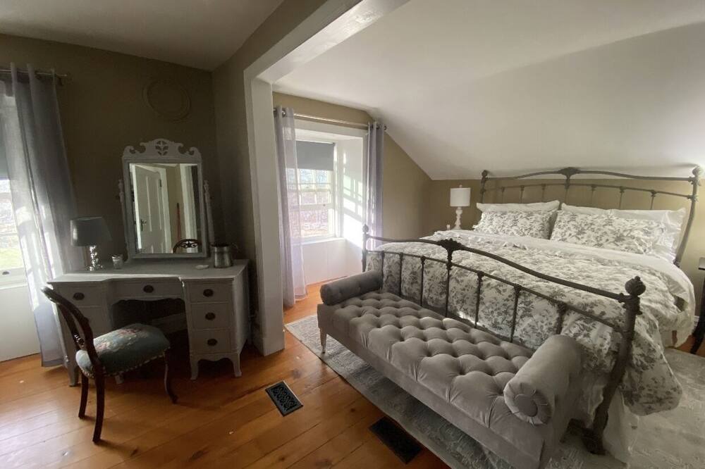 Photo of Bedroom in Mississippi Mills