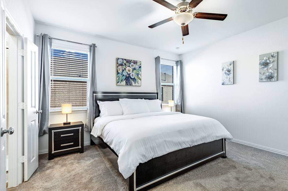 Photo of Bedroom in Anna