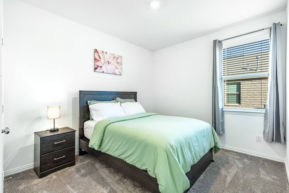 Photo of Bedroom in Anna