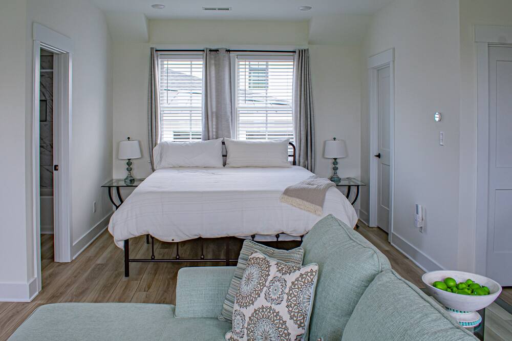 Photo of Bedroom in Cape Charles