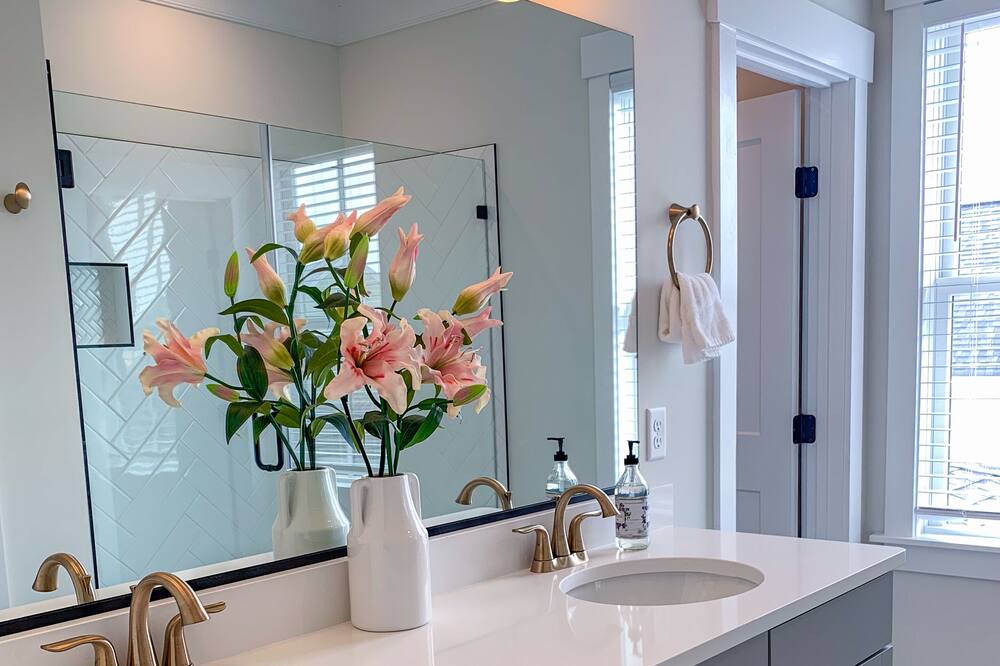 Photo of Bathroom in Cape Charles