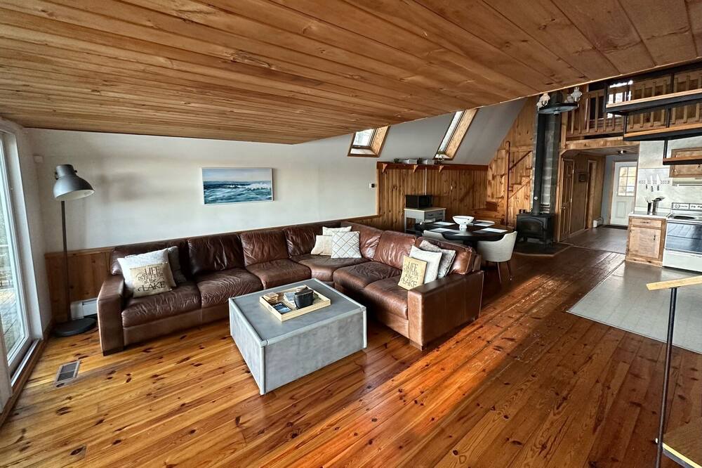 Photo of Others in Damariscotta