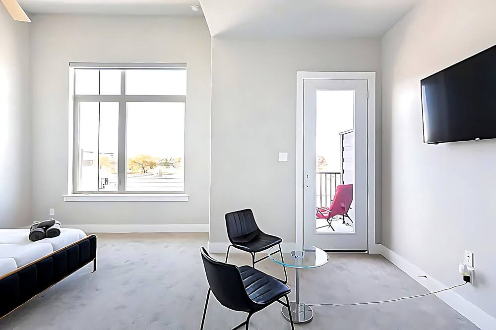 Photo of Bedroom in Farmers Branch
