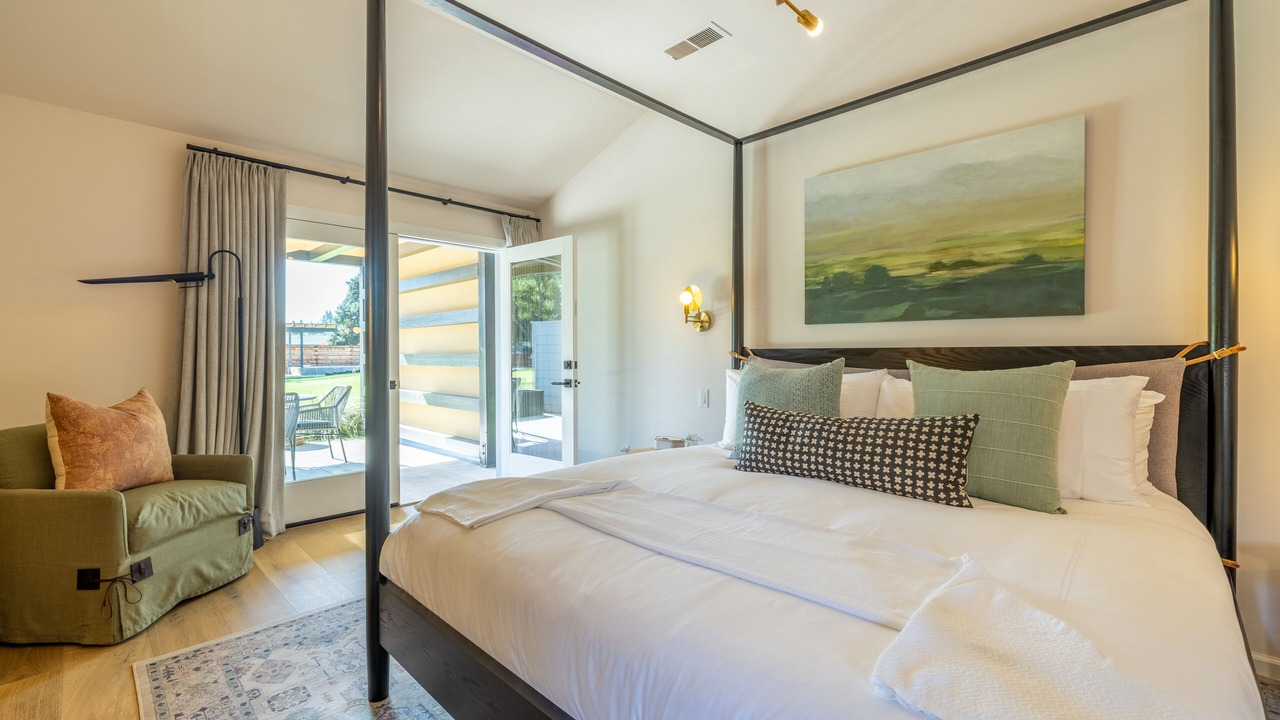 Photo of Others in Healdsburg