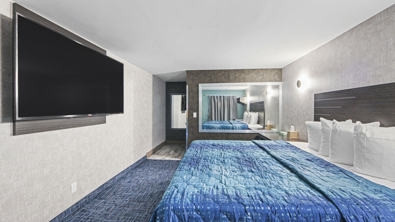 Photo of Bedroom in Baychester