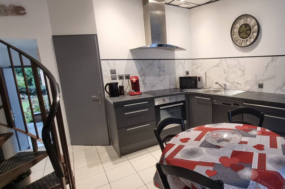 Photo of Kitchen in Auxi-le-Chateau