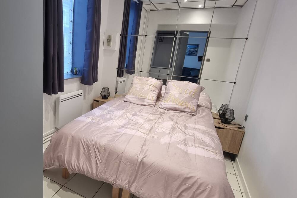 Photo of Bedroom in Auxi-le-Chateau