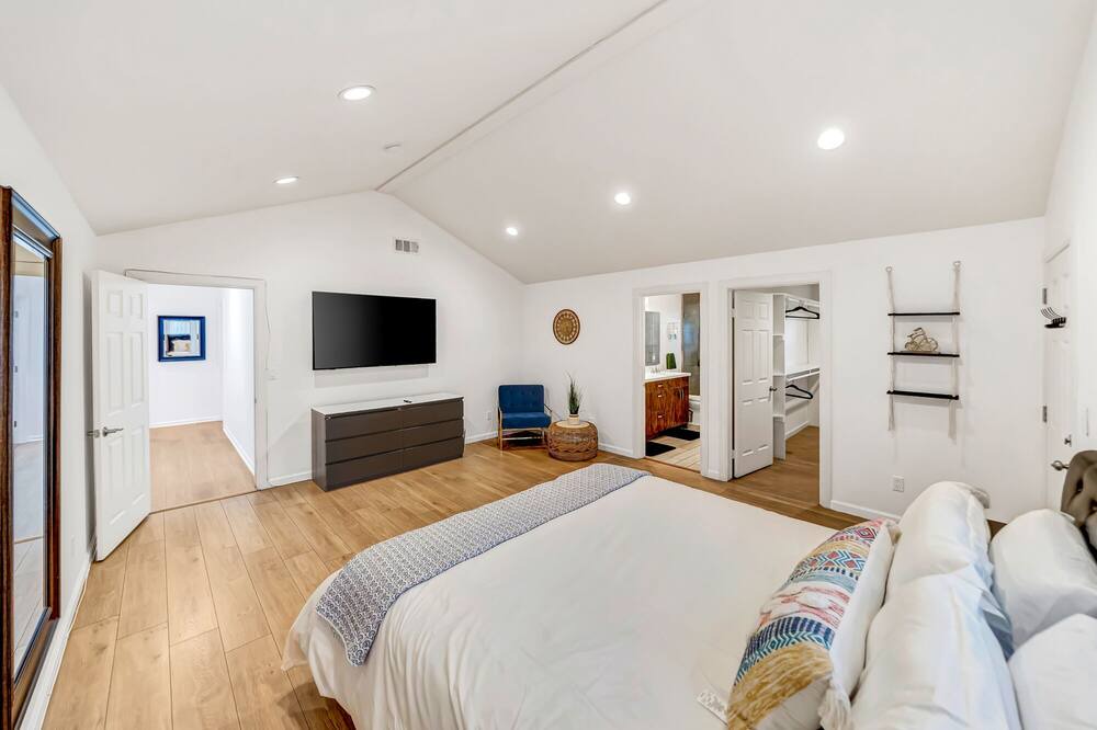 Photo of Bedroom in Winnetka