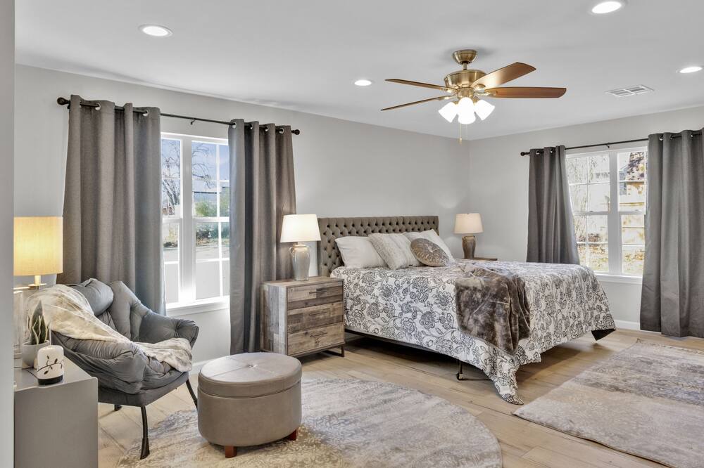 Photo of Bedroom in Tulsa