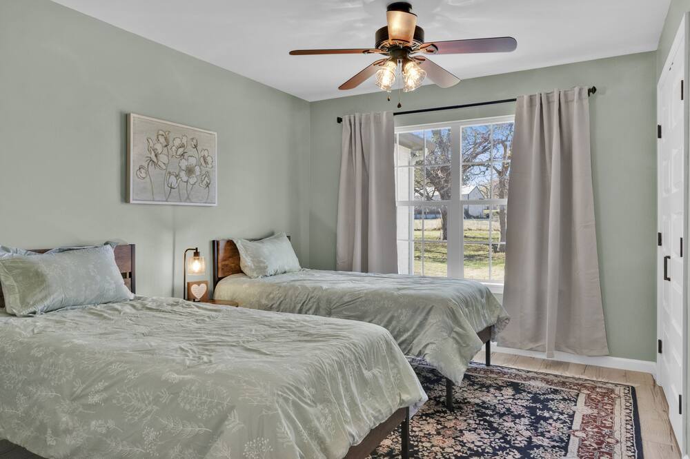 Photo of Bedroom in Tulsa