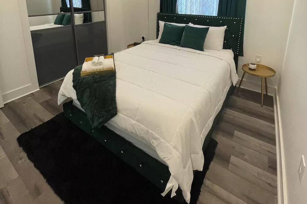 Photo of Bedroom in Old East Dallas